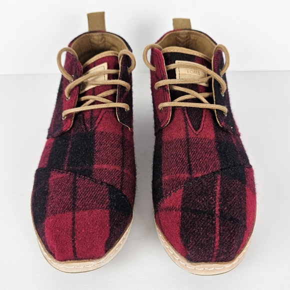 Toms Bota Desert Boots Red Plaid Felt Ankle Chukka Booties 8 - Picture 2 of 10
